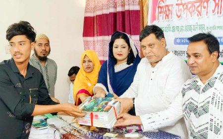 এতিমখানার শিক্ষার্থীদের মাঝে শিক্ষা উপকরণ সামগ্রী বিতরণ 