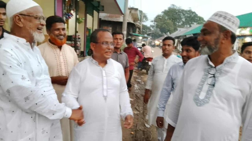 মধুপুরে এডভোকেট শাহজাহান কবীরের গণসংযোগ