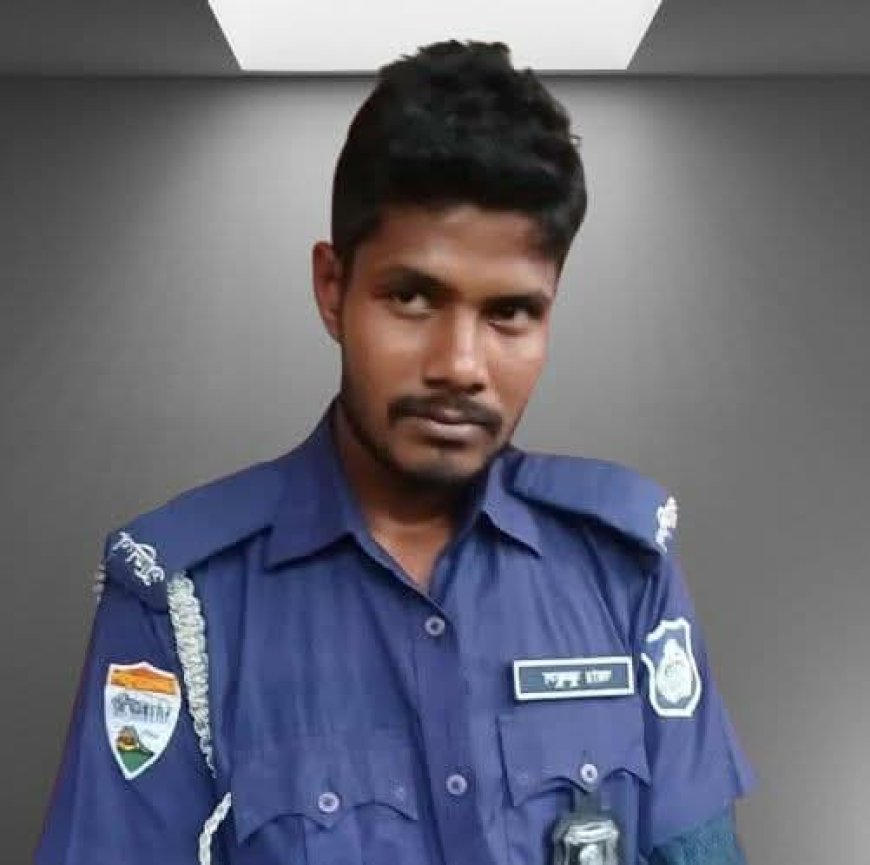 বগুড়ায় চারমাথায় জনতার হাতে ভুয়া পুলিশ আ.কুদ্দুস