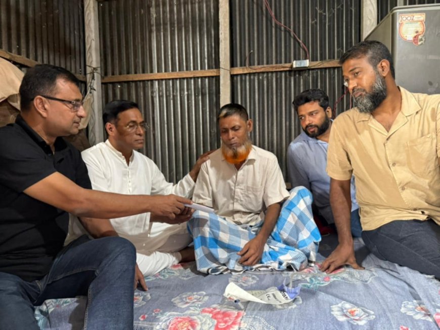 ক্যান্সারে আক্রান্ত  দুই রোগিকে সহযোগিতার করলেন প্রকৌশলী বাদলুর রহমান খান বাদল