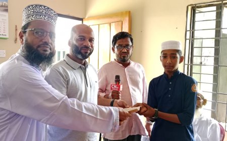 মীরসরাইয়ে ওয়েভ সোসাইটি ফর রুবাল পিপল এর উদ্যোগে মেধাবী ,অস্বচছল শিক্ষার্থীদের মাসিক শিক্ষা বৃত্তি বিতরন