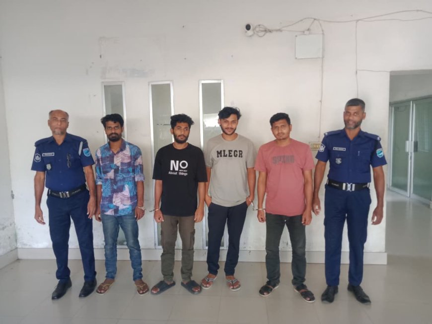ডাসারে পুলিশের অভিযানে ৪যুবক আটক