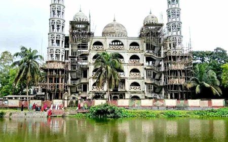 ইতিহাস,ঐতিহ্য ও আধ্যাত্মিকতার অনন্য নিদর্শন শাহী বারোদুয়ারী মসজিদ