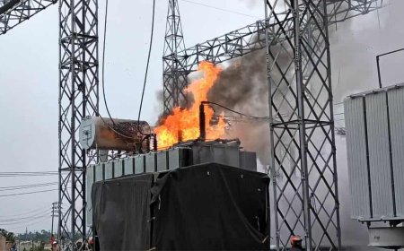 সাতক্ষীরায় পাওয়ার গ্রিড লাইনে আগুন, আড়াই ঘন্টা পর বিদ্যুৎ সরবরাহ সচল