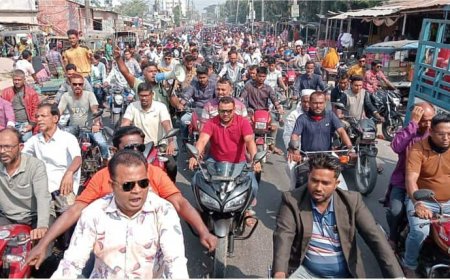 সাতক্ষীরা-২ আসনে বিএনপি নেতা চেয়ারম্যান আব্দুল আলিমের মনোনয়নের দাবিতে মোটর সাইকেল র‌্যালি