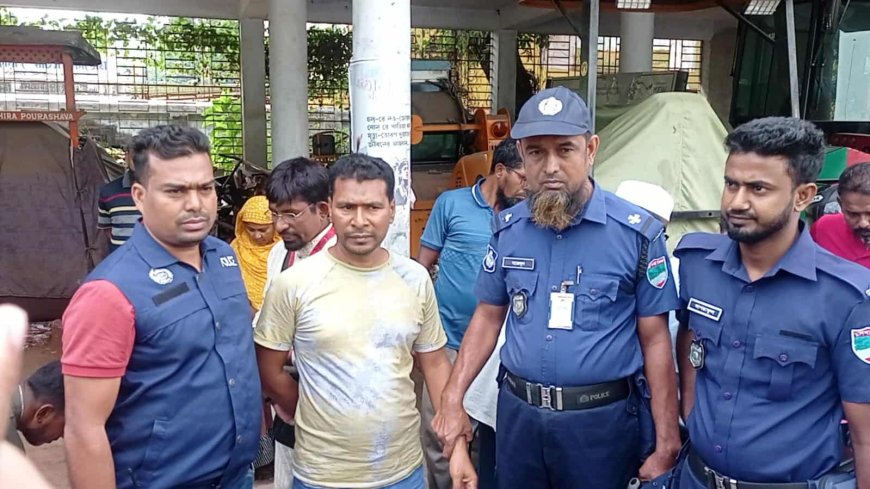 সাতক্ষীরায় দুর্গন্ধযুক্ত মাংস বিক্রয়ের অপরাধে  ৩০ হাজার টাকা জরিমানা ও ২ মাসের কারাদণ্ড