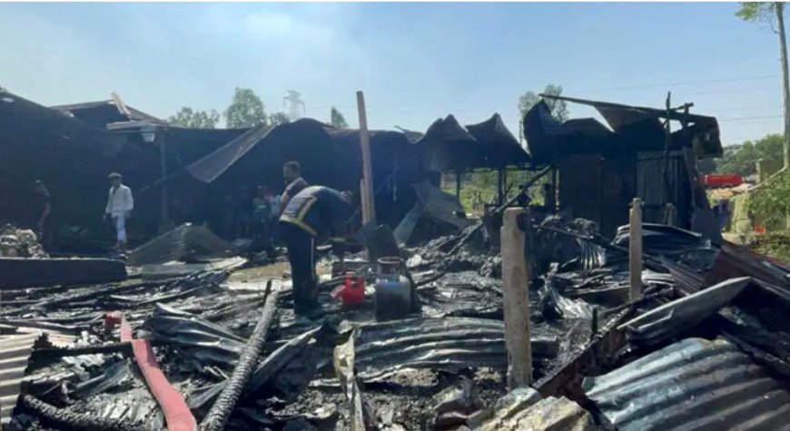 মিরসরাইয়ে প্লাস্টিকের গোডাউনে আগুন, অর্ধকোটি টাকার ক্ষতির শঙ্কা
