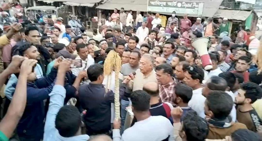 ডাঃ মোঃশহিদুল আলমের নেতৃত্বে সাতক্ষীরার আশাশুনিতে বিএনপির ৩১ দফা বাস্তবায়নে লিফলেট বিতরণ ও গনসংযোগ অনুষ্ঠিত