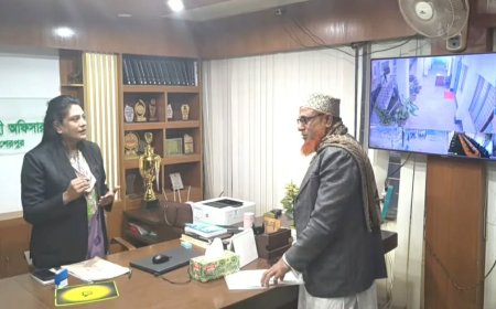 মনোনয়নপত্র গ্রহণ না করায় অঝোরে কাঁদলেন শেরপুরে সংসদ নির্বাচনের প্রার্থী