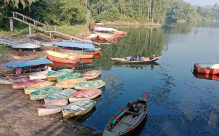 ঘুরে আসুন পাহাড় ও সাগরের মেলবন্ধনে অপরূপ সৌন্দর্যের নীলাভূমি মিরসরাইয়ের মহামায়া লেক