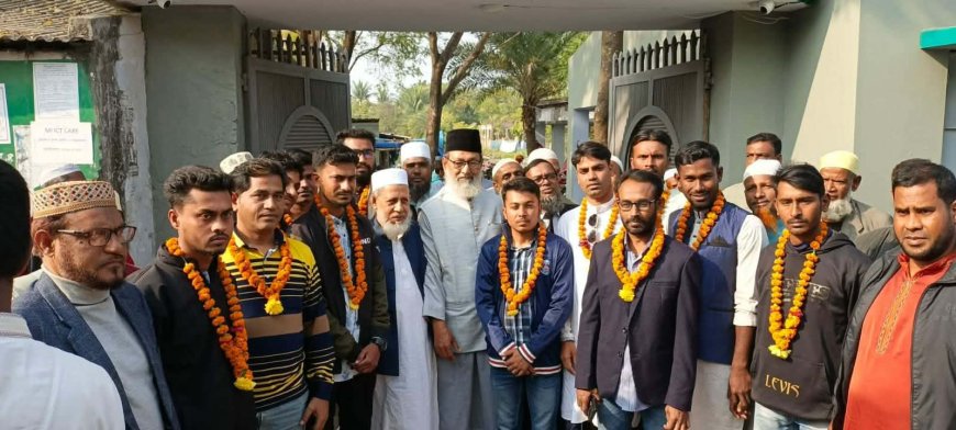 সাতক্ষীরায় গণঅধিকার পরিষদের ১২ নেতা কর্মী জামায়াতে যোগদান, সাতক্ষীরা-৩ আসনে রাজনৈতিক সমীকরণে নতুন মাত্রা