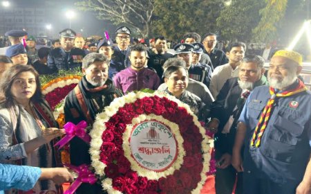 মাদারীপুরে ভাষা শহীদদের প্রতি শ্রদ্ধা জানালেন নবাগত এমপি, জেলা প্রশাসক