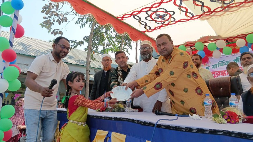 সাভার পৌর এলাকার রাস্তার করুণ অবস্থা