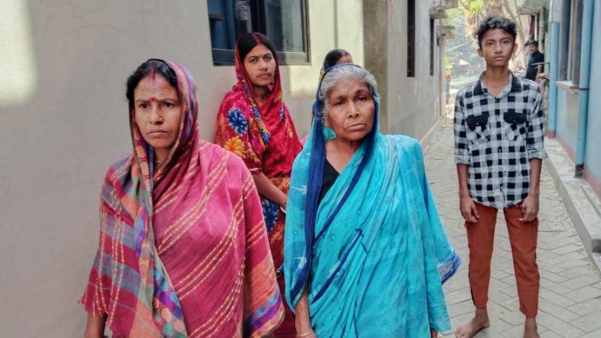 মীরসরাইয়ে গৃহবধূর উপর হামলার অভিযোগ, প্রাণনাশের হুমকি