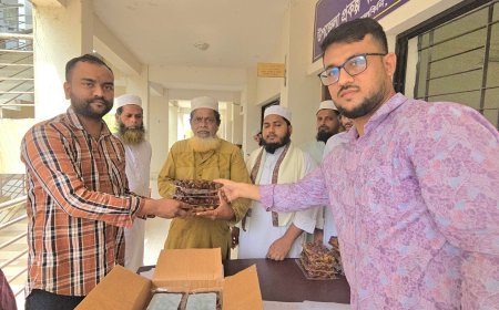 মাদারীপুরে মাদ্রাসা-এতিমখানায় সৌদি খেজুর বিতরণ