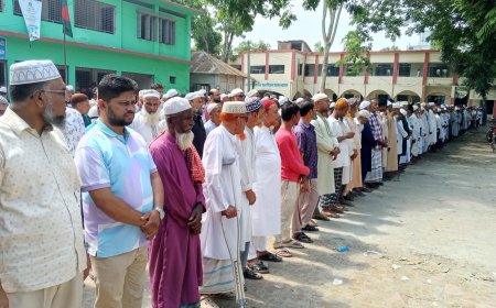 কালকিনি মডেল প্রেসক্লাবের সাধারণ সম্পাদক হাকিমের বাবার জানাজার নামাজ সম্পন্ন