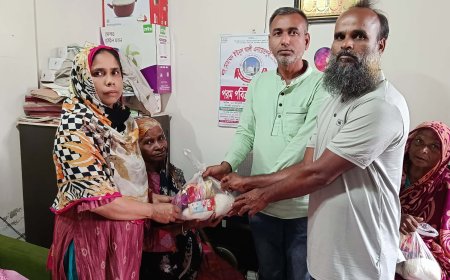 জামালপুরে কাউন্সিলর প্রার্থী আরজু আহম্মেদ তারার ঈদ উপহার