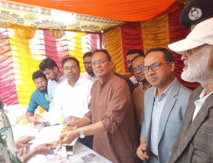 জনগণের স্বাস্থ্য সেবা নিশ্চিতে সরকার আগামীতে স্বাস্থ্য কার্ড প্রদাণের কথা ভাবছে-তথ্য প্রযুক্তি মন্ত্রী ফকির মাহবুব আনাম