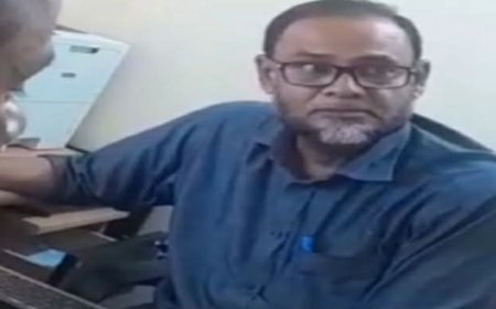 টাকা ছাড়া ফাইল নড়ে না ধামশ্রেণী ভূমি অফিসে: ভূমি সহকারী কর্মকর্তা আয়ুব আলীর বিরুদ্ধে ঘুষ বাণিজ্যের ভিডিও ফাঁস!