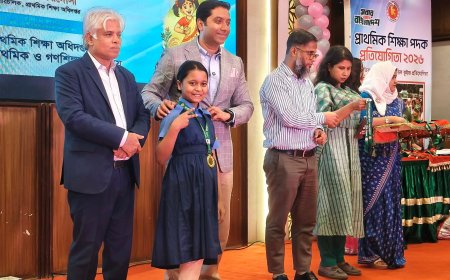 কাব্যকথা’র মঞ্চ থেকে জাতীয় জয়, ক্ষুদে আবৃত্তিকার আদিলায় উচ্ছ্বসিত শিক্ষক-শিক্ষার্থী