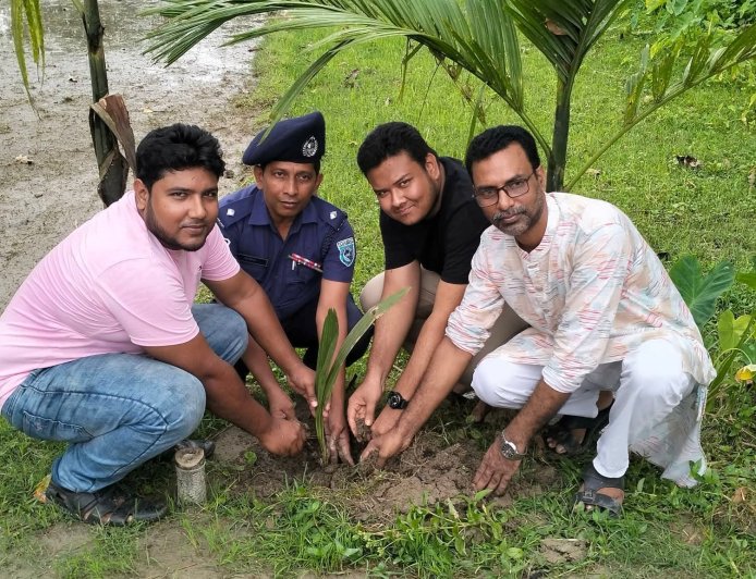 উলিপুরে অরণ্যের তিন হাজার তালের চারা রোপণ কর্মসূচি-২০২৬ অনুষ্ঠিত