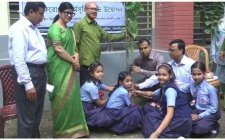 প্রাথমিক শিক্ষা পদক উপলক্ষে সাতক্ষীরায় বৃক্ষরোপণ কর্মসূচির উদ্বোধন