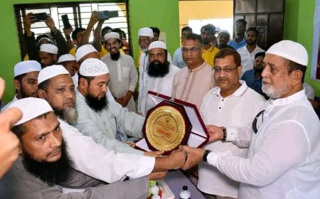 মসজিদিয়া ইউনুছিয়া ইসলামিয়া নয়দুয়ারি মাদ্রাসা ও এতিমখানার পরিচালনা কমিটির মোতােয়াল্লী এবং সভাপতি নির্বাচিত হয়েছেন লায়ন মোঃ মনিরুল ইসলাম ইউচুপকে সংবর্ধনা দেয়া হয়েছে