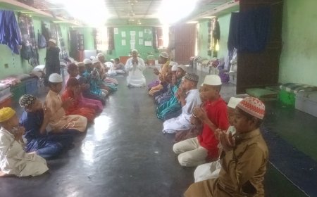 পীরগঞ্জে সাবেক চেয়ারম্যান মোস্তফার মৃত্যুবার্ষিকী উপলক্ষে দোয়া মাহফিল অনুষ্ঠিত