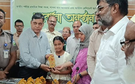 জাতীয় সেরা আবৃত্তিকার আদিলাকে সংবর্ধনা দিলো সদর উপজেলা প্রশাসন 