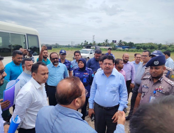 ঢাকার বাস টার্মিনাল ও ডিপো স্থানান্তরে শিমুল বিশ্বাসের নেতৃত্বে সম্ভাব্য স্থান পরিদর্শন