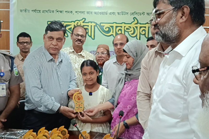 জাতীয় সেরা আবৃত্তিকার আদিলাকে সংবর্ধনা দিলো সদর উপজেলা প্রশাসন 