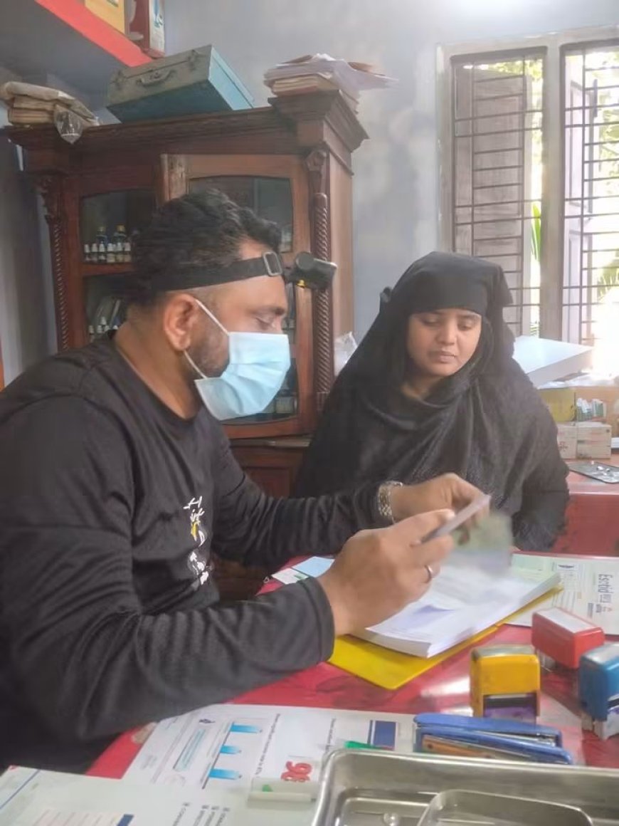 নিজ গ্রামে বিনামূল্যে চিকিৎসাসেবা দিয়ে প্রশংসায় ভাসছেন মানবিক ডাক্তার এস.সি. পন্ডিত