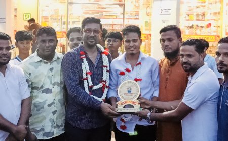 দরবস্ত ফুটবল একাডেমির সংবর্ধনায় অভিনেতা সনি রহমান