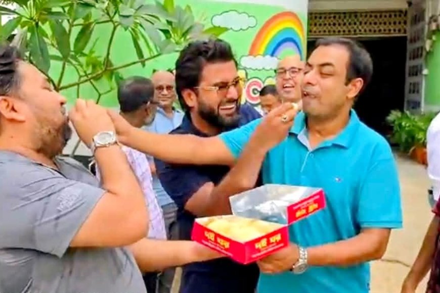 মির্জা ফখরুলকে রাষ্ট্রপতি পদে মনোনয়ন, ঠাকুরগাঁওয়ে আনন্দ-উচ্ছ্বাস ও মিষ্টি বিতরণ