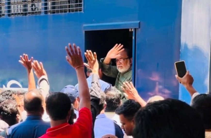 কার্যক্রম নিষিদ্ধ সাতক্ষীরা জেলা আওয়ামী লীগের সাধারণ সম্পাদক নজরুল ইসলামকে পাঁচটি হত্যা মামলায় গ্রেপ্তার, জামিন না মঞ্জুর